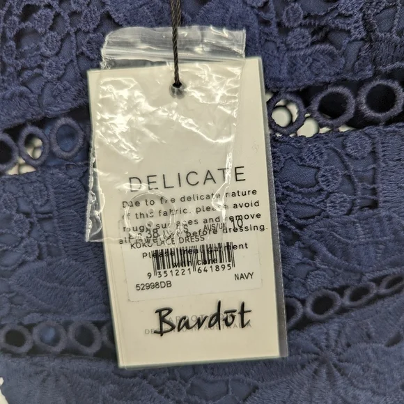 Bardot | NWT Koko Floral Lace Navy Blue Sleeveless Midi Dress - Picture 4 of 10